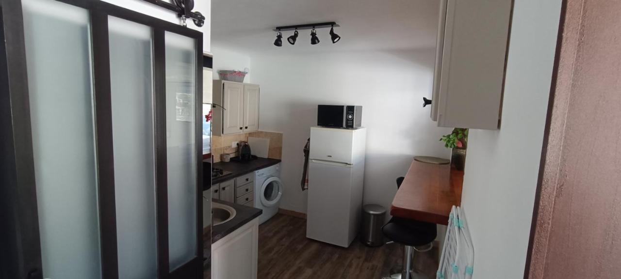 Le Cabanon Revisite Tres Beau T2 Labellise 3 Etoiles De 40M2 Face Au Port De Carry Le Rouet Apartment Bagian luar foto